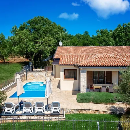 Bella Vista Poletti Villa *