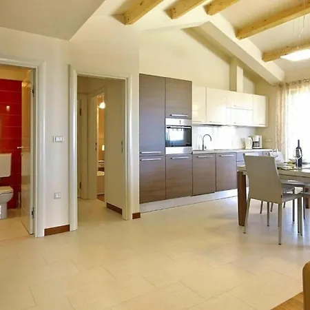 Bella Vista Poletti Villa