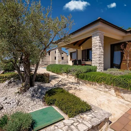 Bella Vista Poletti * Markovac