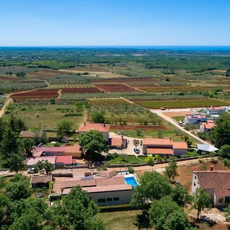 Bella Vista Poletti Villa *