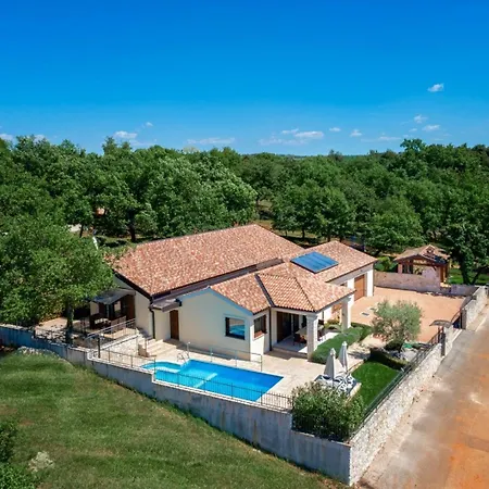 Bella Vista Poletti Villa